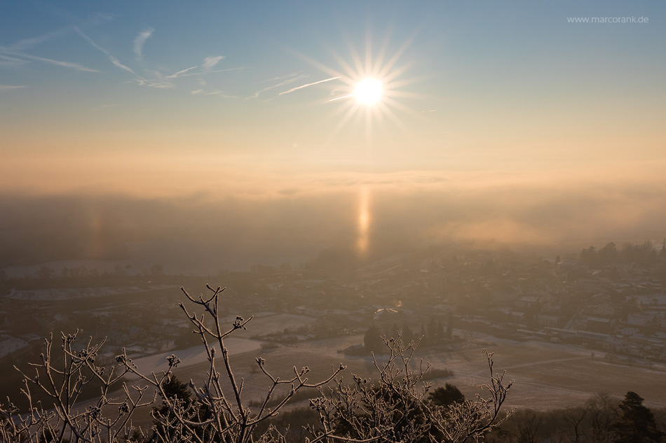 Lower Light Pillar and Subsun Lower Light Pillar and Subsun